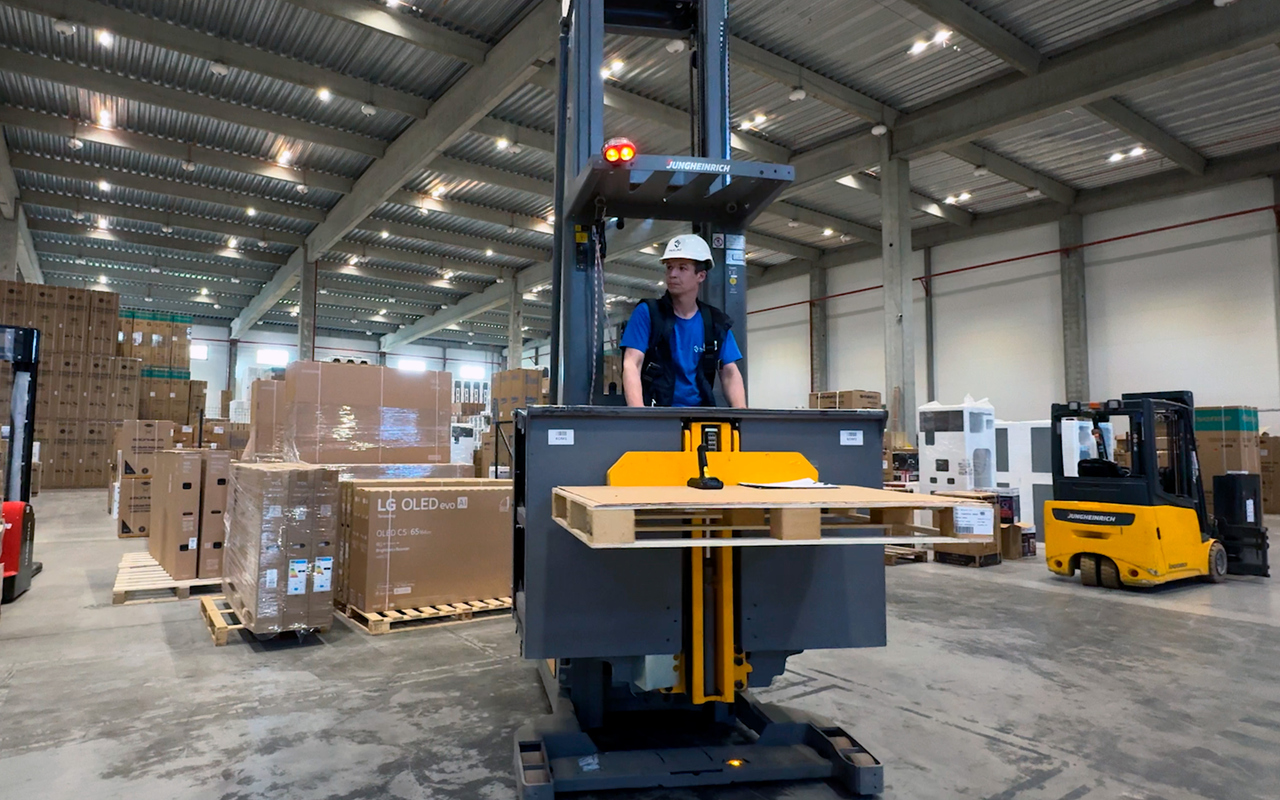 International Logistics and Transportation